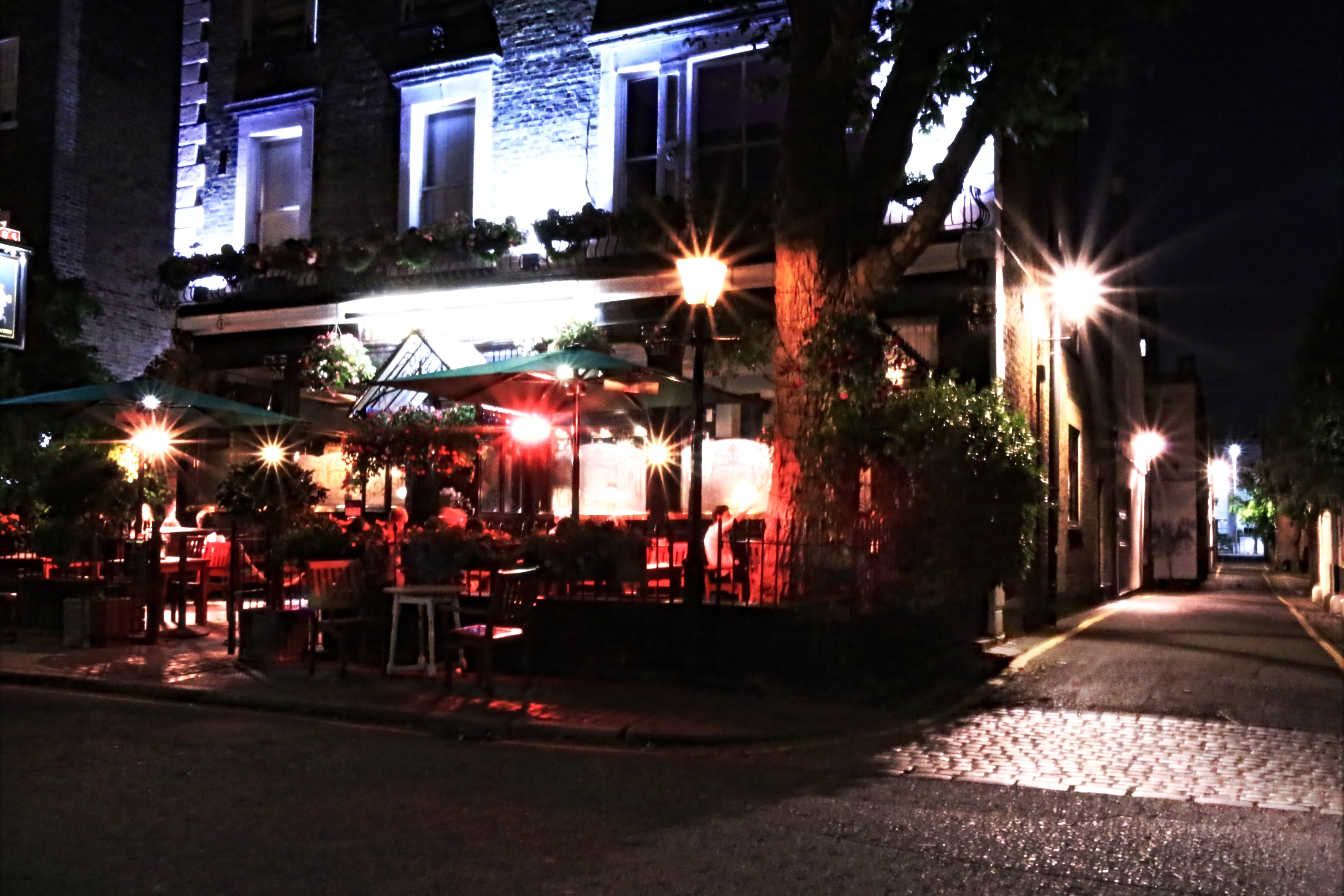 The Scarsdale Tavern
